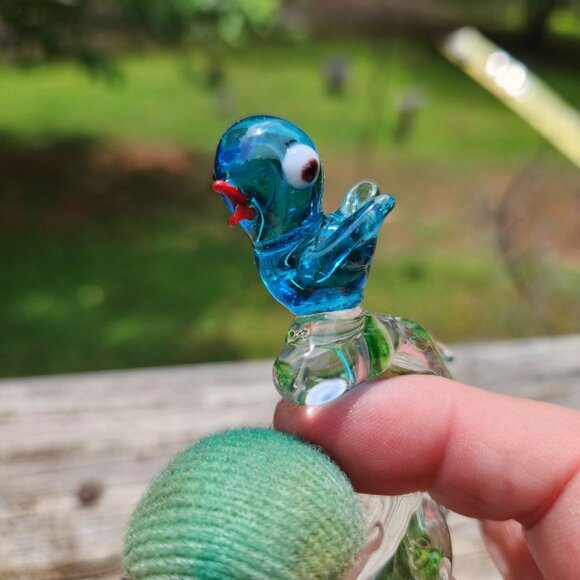 Vintage Art Glass Bird Felt Nest Pin Cushion With Blue Bird on Nest Green Accent - Picture 9 of 9